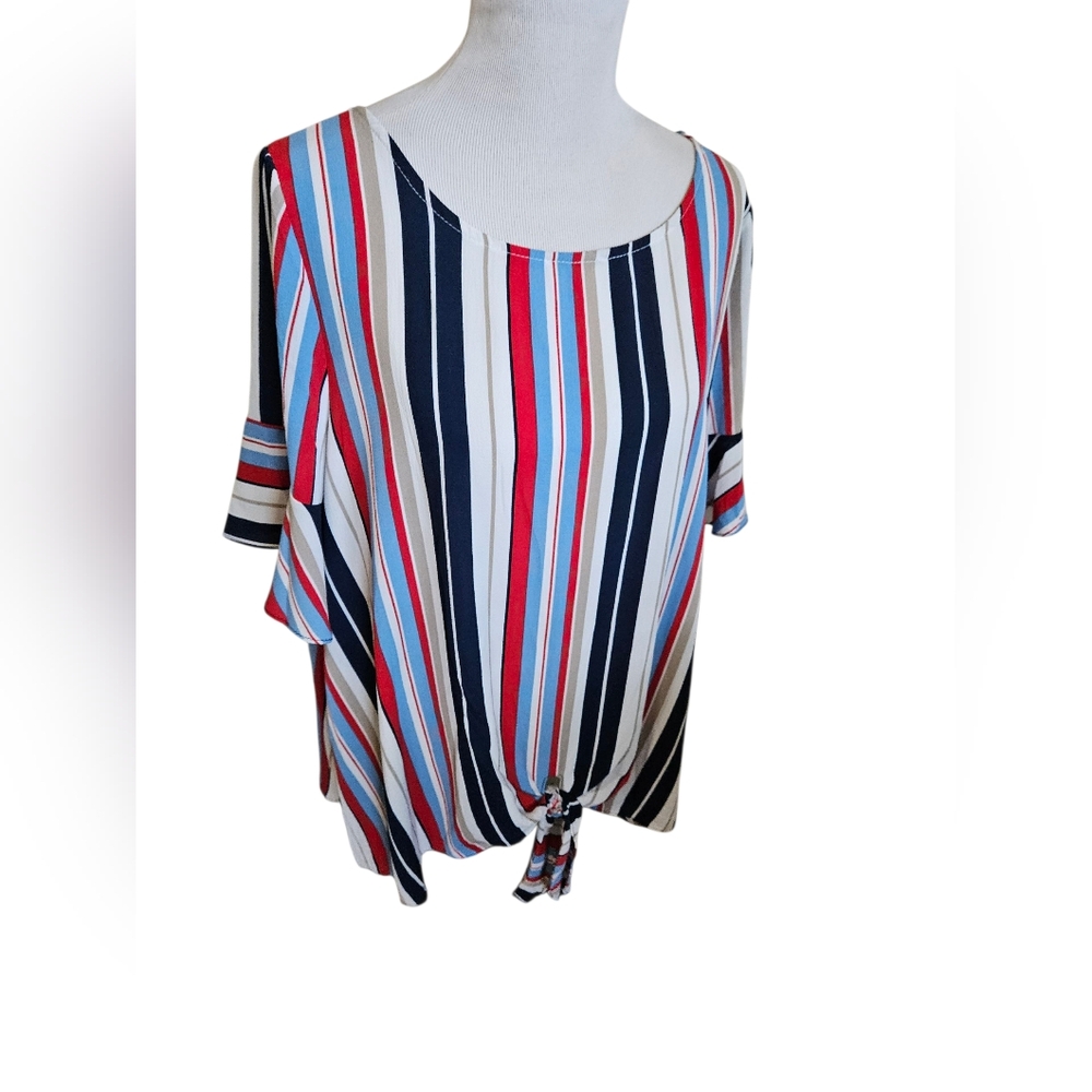 EmeraldStriped Women's Top with Tie Front Size 3X.